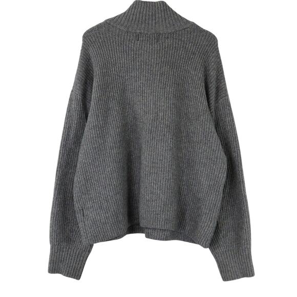 Old Navy Women's Gray Ribbed Knit Quarter Zip Sweater Size Medium Preppy - Picture 4 of 6